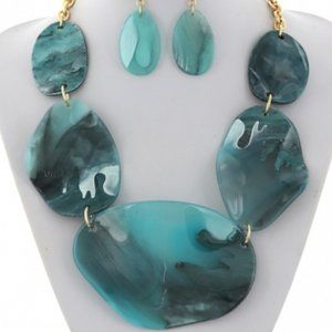 Ombre Necklace Set
